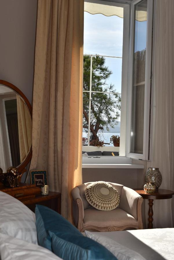 Zadar Center Beach Apartment - Directly On The Sea Eksteriør bilde