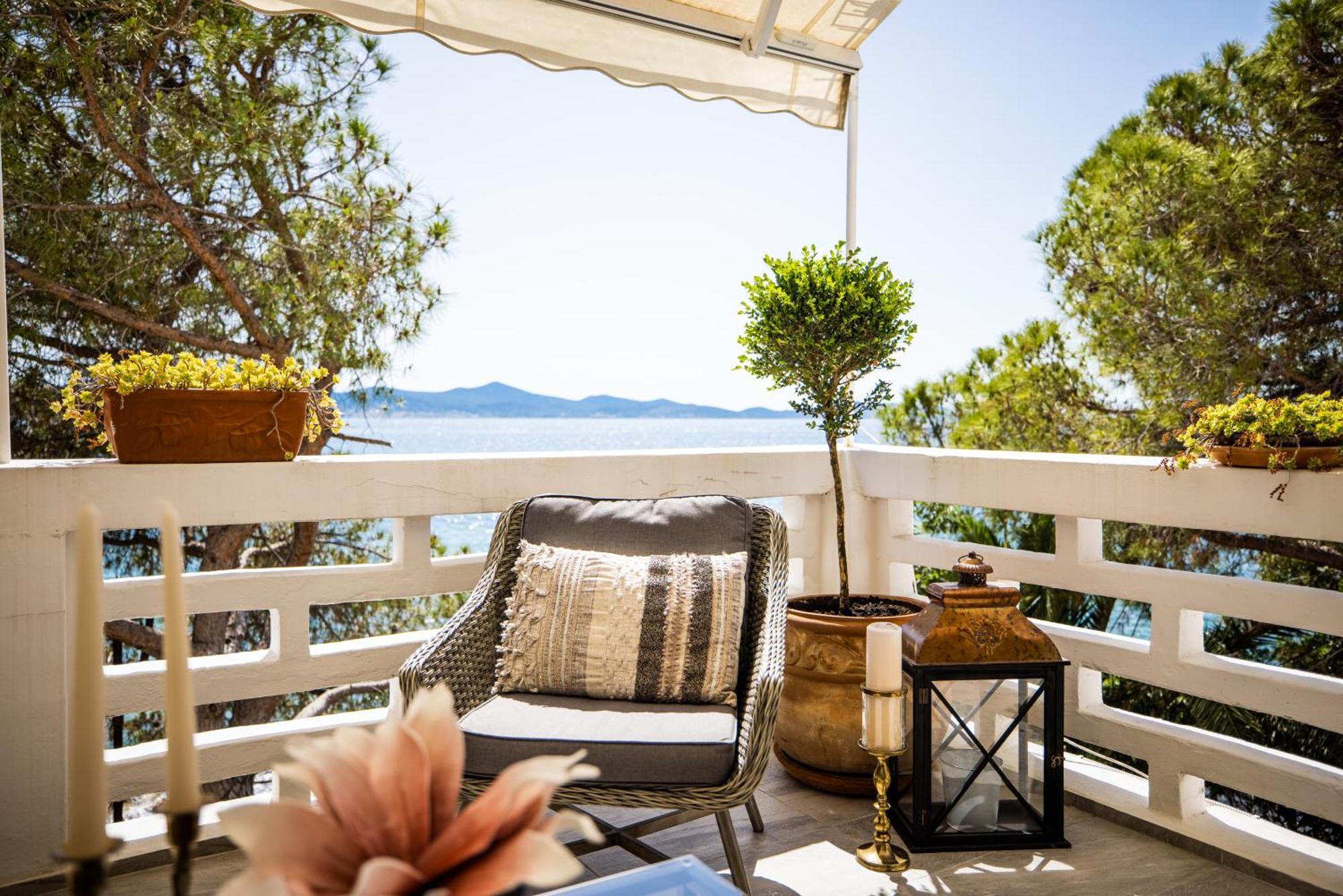 Zadar Center Beach Apartment - Directly On The Sea Eksteriør bilde